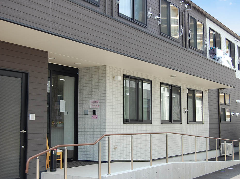 サ高住・デイサービスでの介護給食について